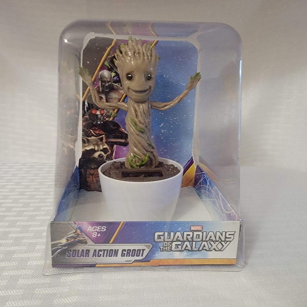 Guardians of the Galaxy Solar Action Groot